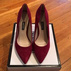 Suede Pumps
